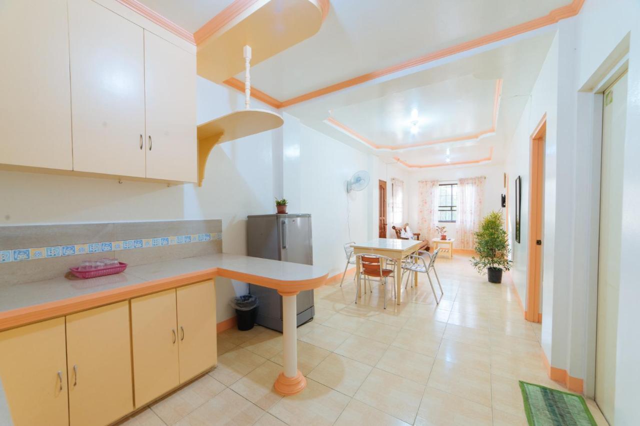 Reddoorz @ Q Abeto Street Mandurriao Hotel Iloilo City Ngoại thất bức ảnh