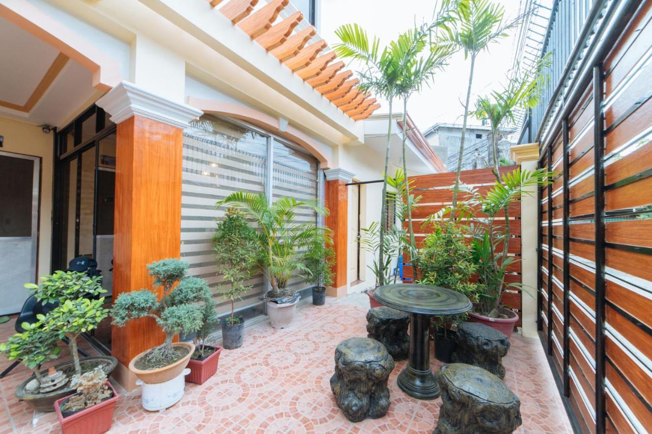 Reddoorz @ Q Abeto Street Mandurriao Hotel Iloilo City Ngoại thất bức ảnh