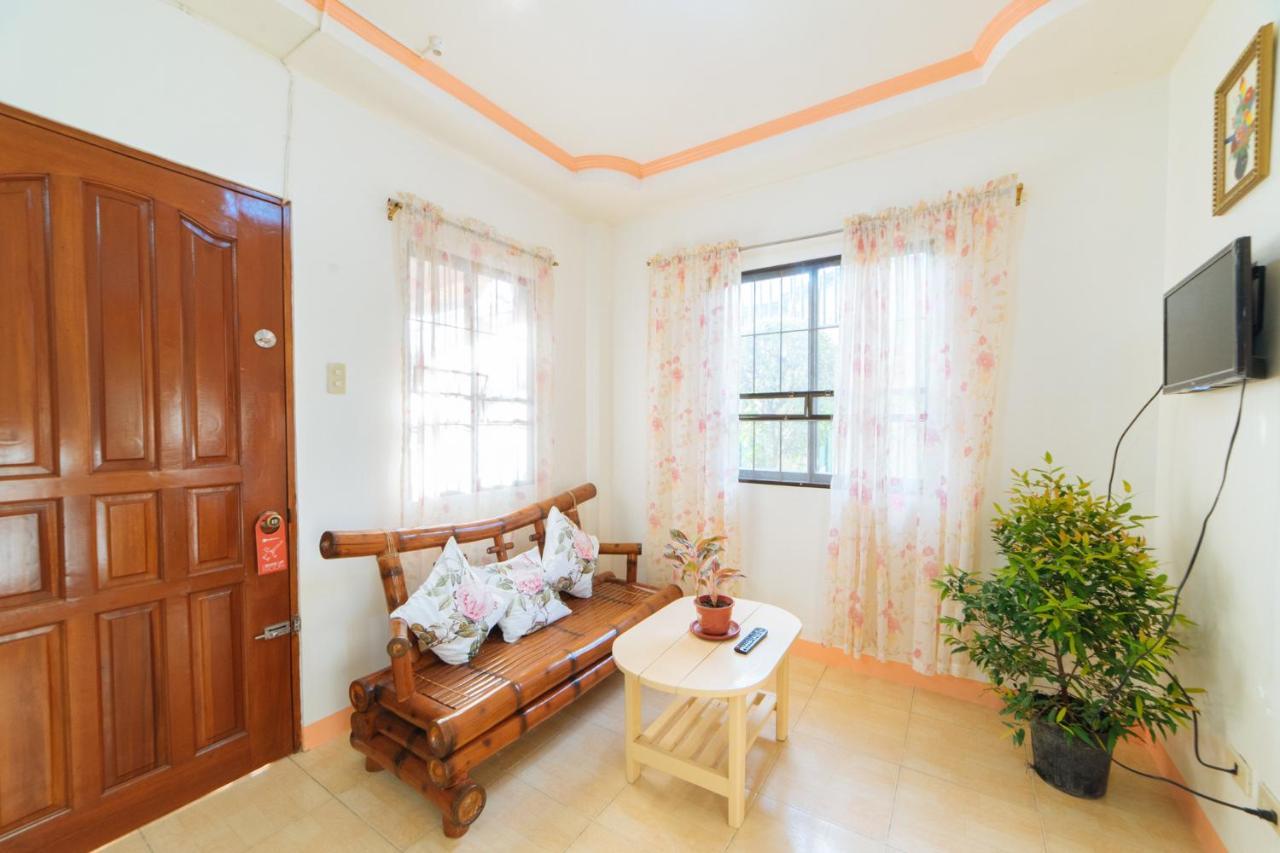 Reddoorz @ Q Abeto Street Mandurriao Hotel Iloilo City Ngoại thất bức ảnh